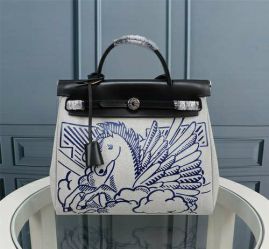 Picture of Hermes Lady Handbags _SKUfw121634068fw